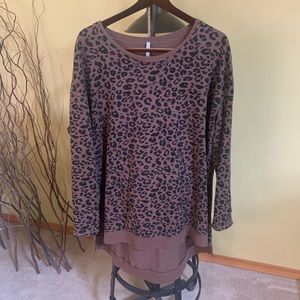 Z Supply leopard The Weekender pullover